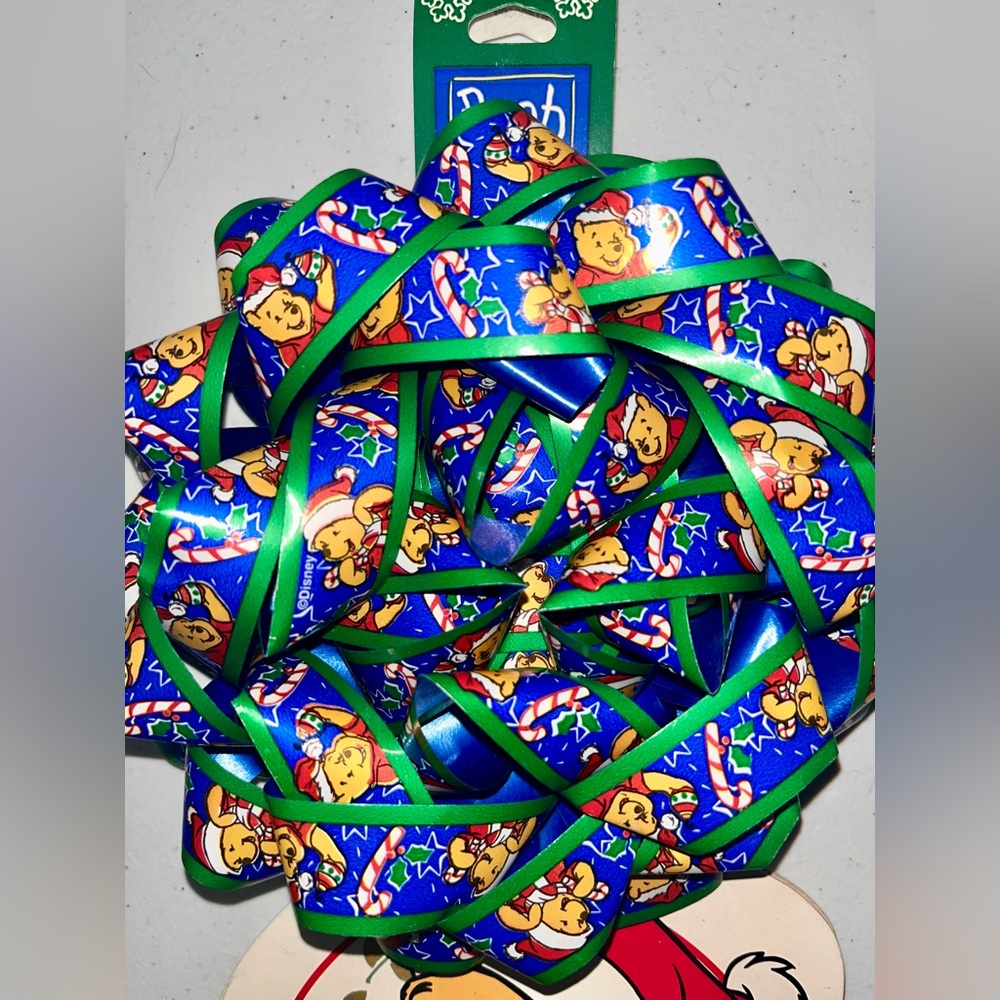NWT Disney Christmas Pooh Oversized Bow